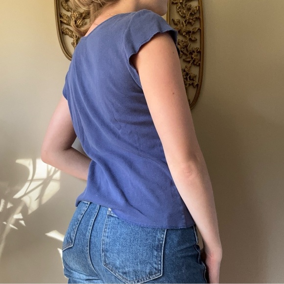 Tommy Hilfiger Y2K Graphic Tee - Picture 8 of 8